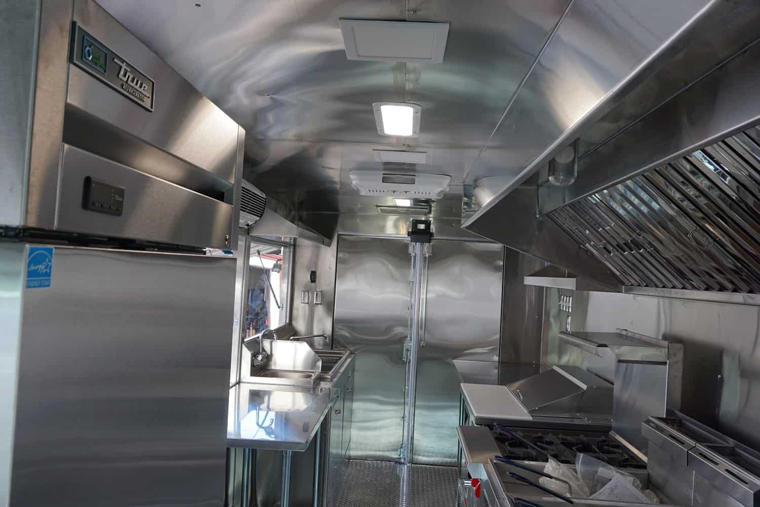 Brazo Food Truck Interior